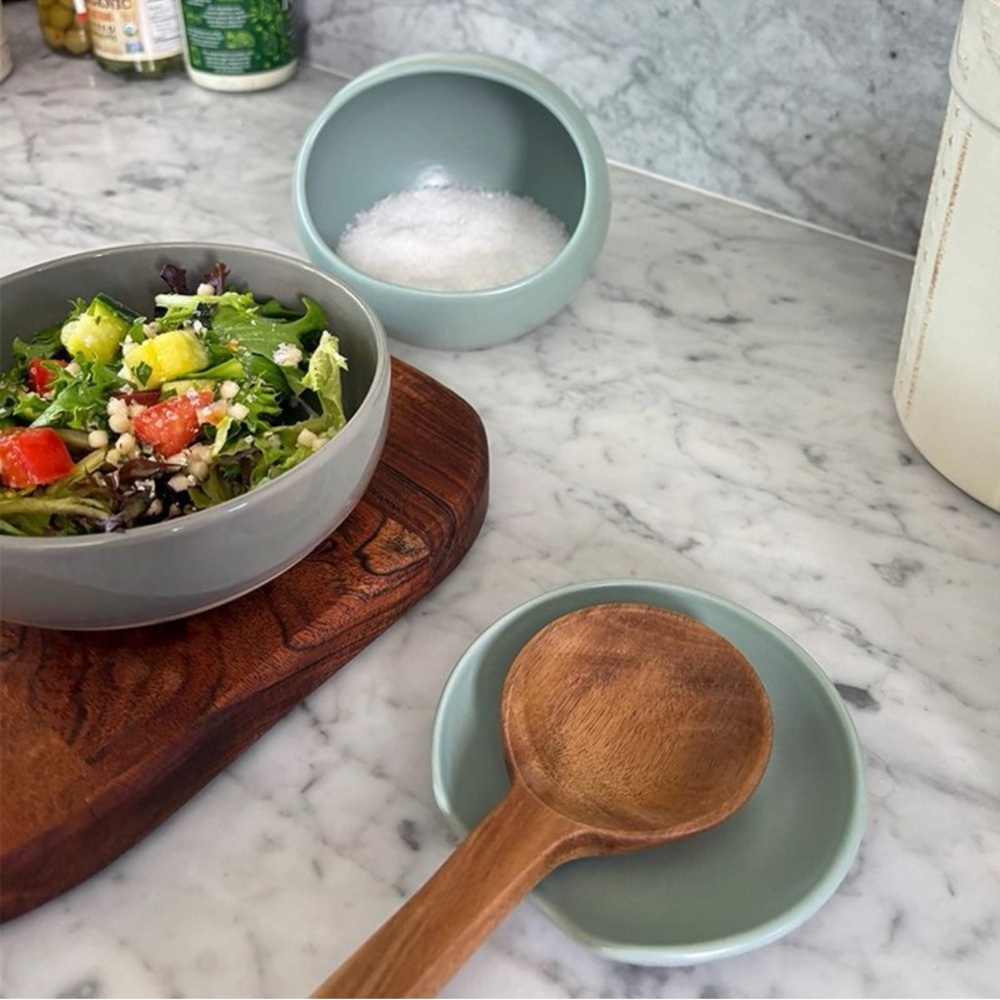 YEAR & DAY CERAMIC SPOON REST - NWT